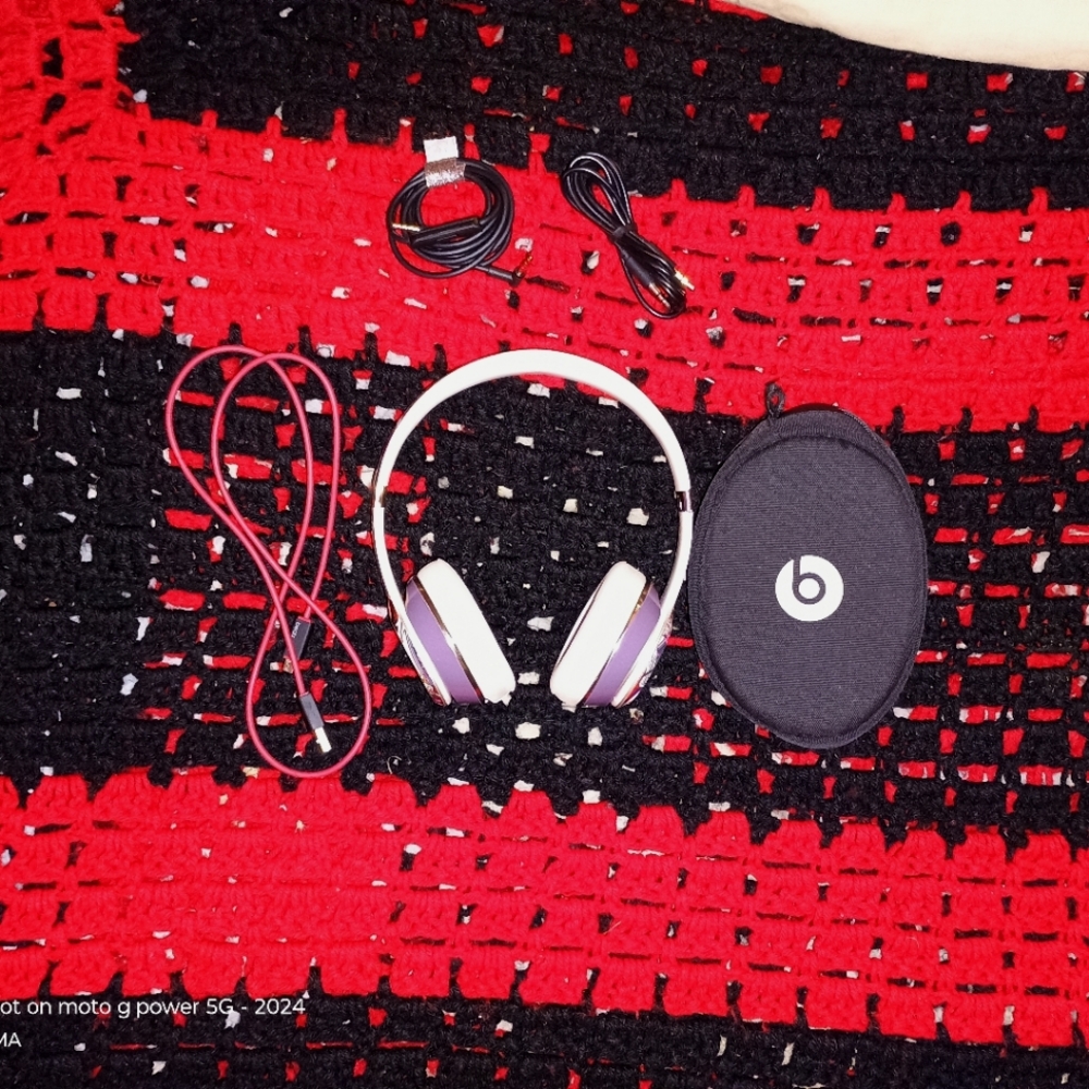 Wireless beat Solo 3 BLACK FRIDAY SPECIAL